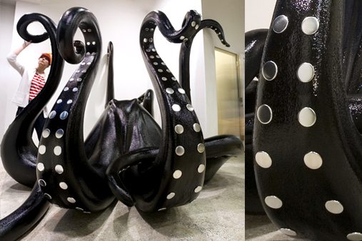 Interior view of the octopus sculpture within Les Trois Garcons