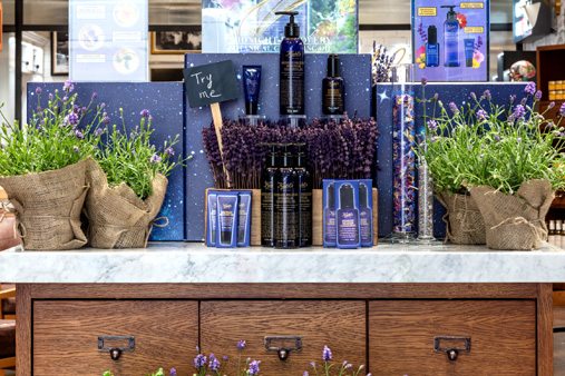 Instore design of Kiehl's